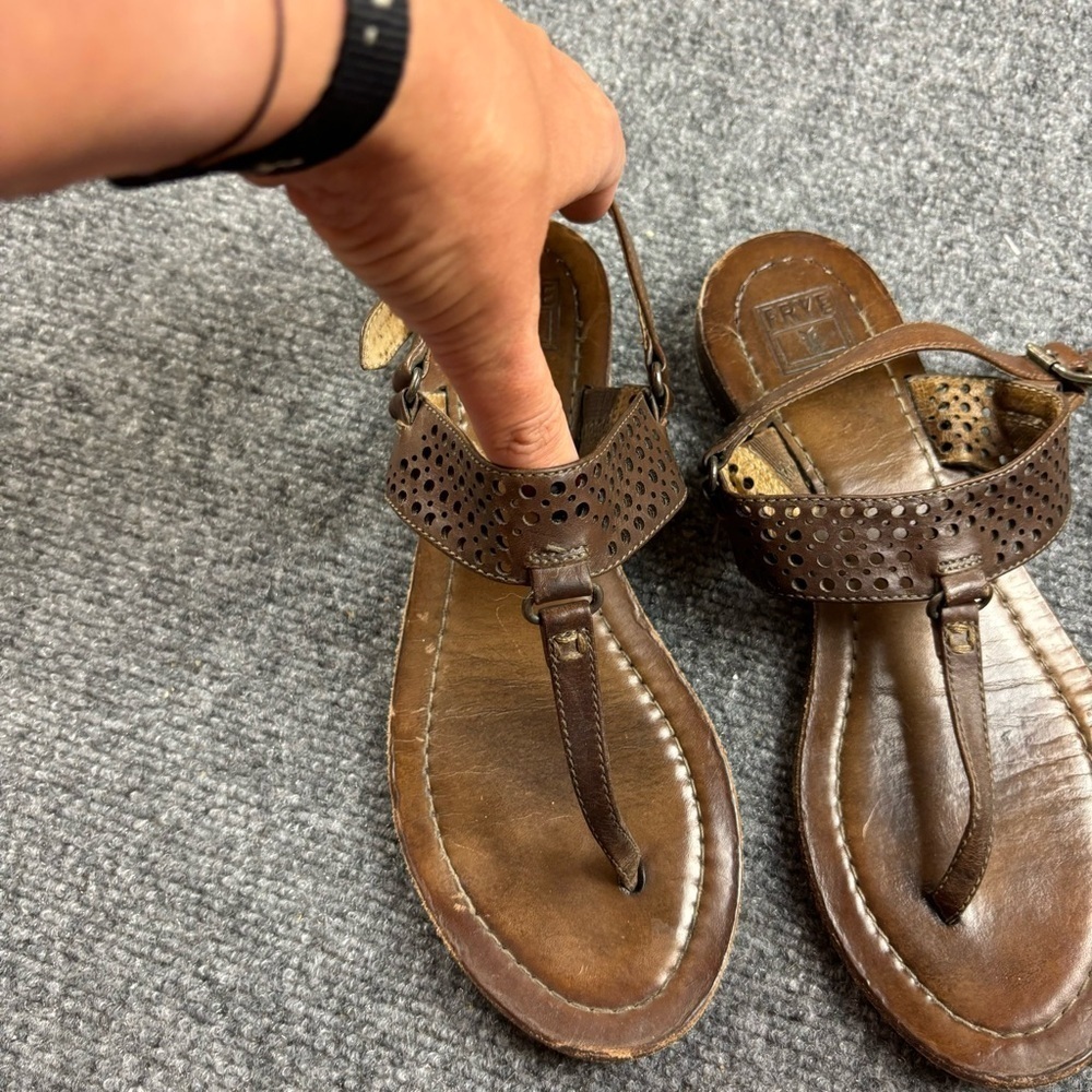 FRYE Women’s Rachel Perf Sling Brown Leather Sandal size: 8 - Picture 2 of 10